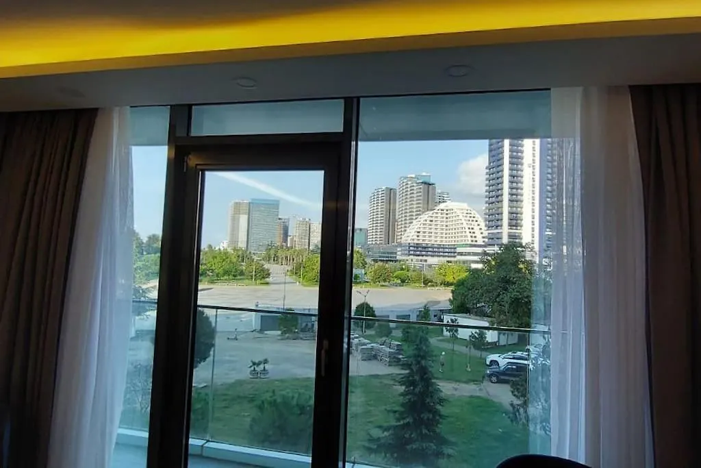Apartmán Море У Подъезда - Batumi View